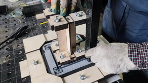 Приклеиваем первый столбик